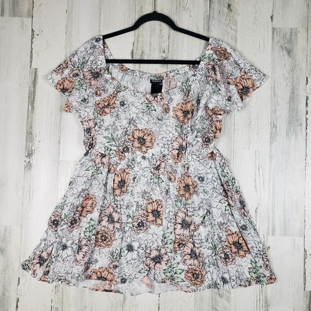 NWT Torrid Crinkle White Floral Cold-Shoulder Top Women's Size 1/1X